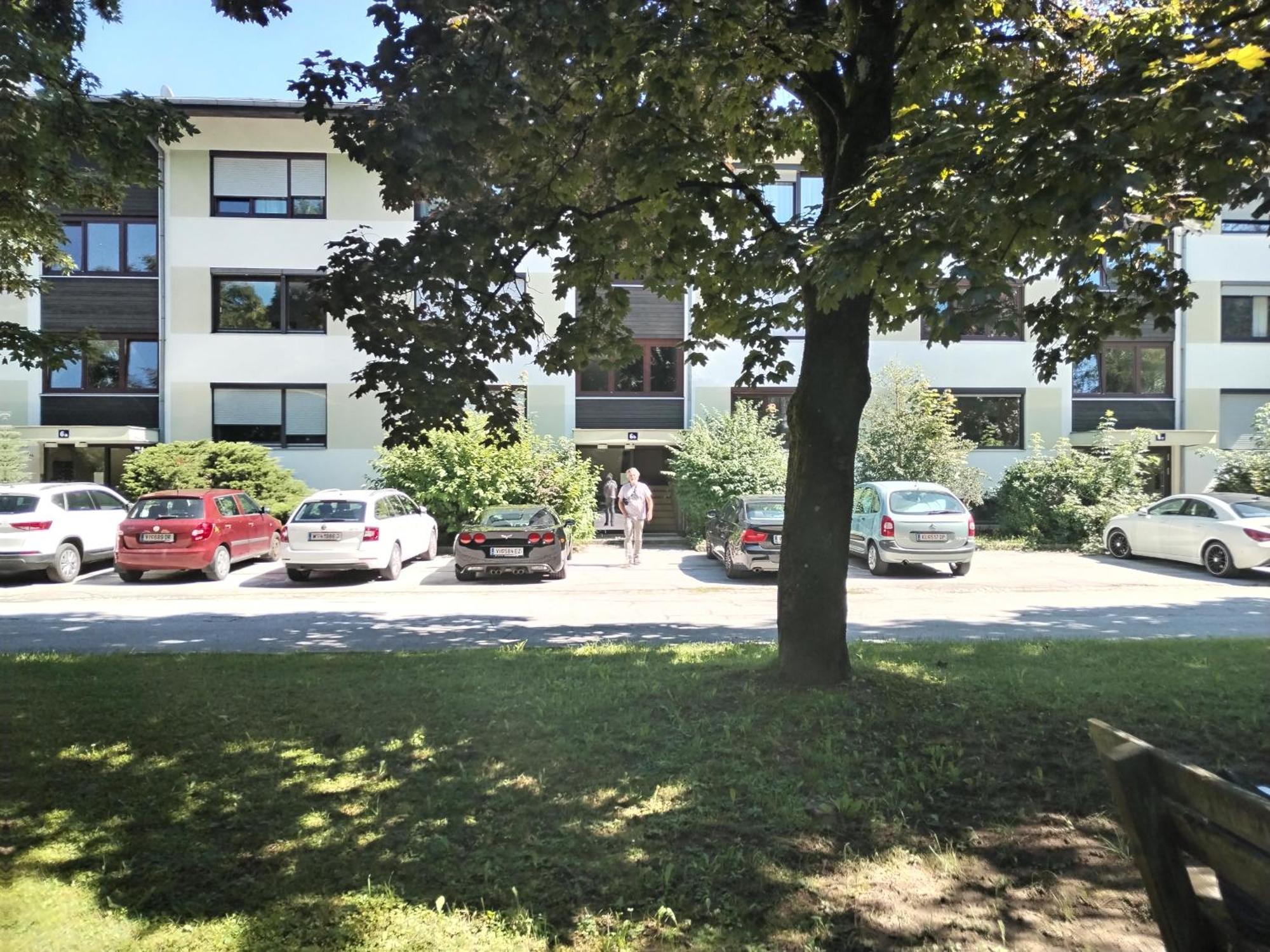 フィラハWaldeslust Warmbad Mit Balkon Und Privatem Parkplatzアパートメント エクステリア 写真