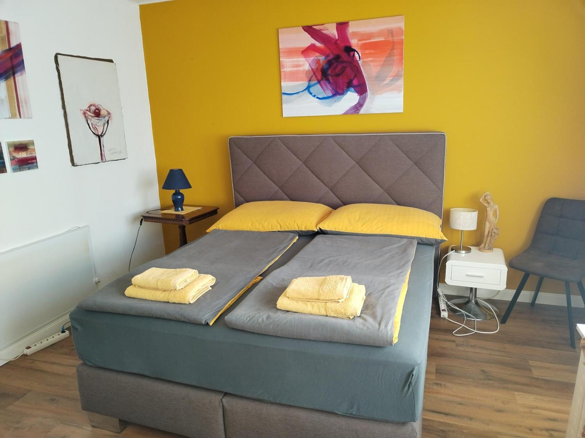 フィラハWaldeslust Warmbad Mit Balkon Und Privatem Parkplatzアパートメント エクステリア 写真